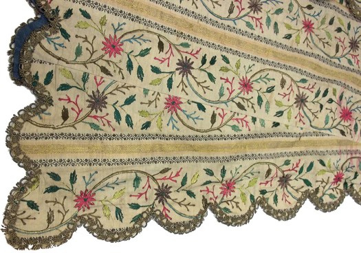 Ottoman entari fabric detail